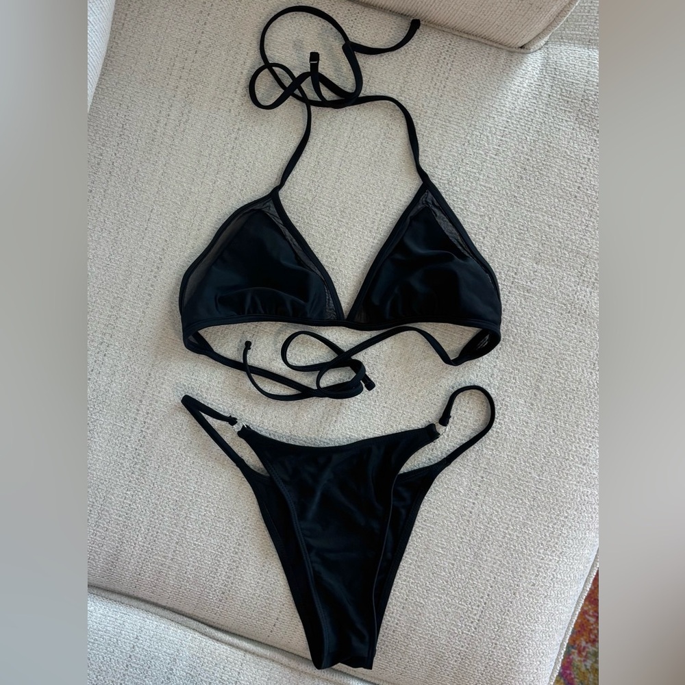 Aerie Mesh Triangle Bikini Top | M — Shein Bikini Bottoms | S